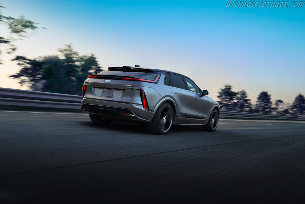 Cadillac Lyriq-V