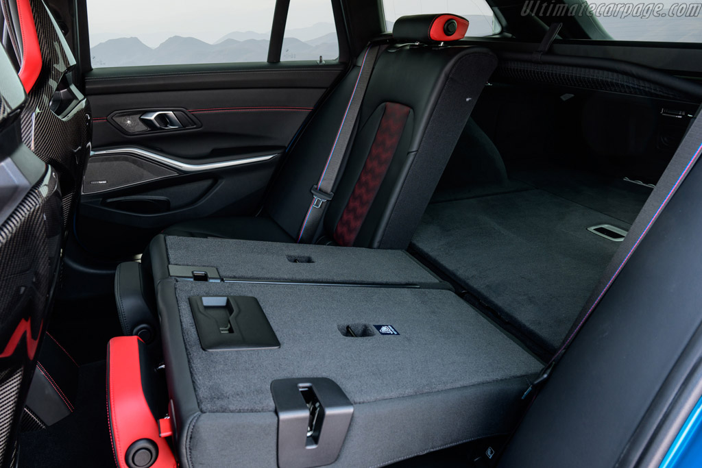 BMW M3 CS Touring