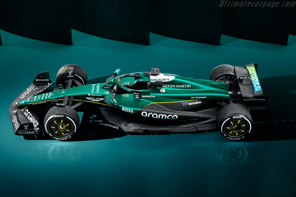 Aston Martin AMR25 Mercedes