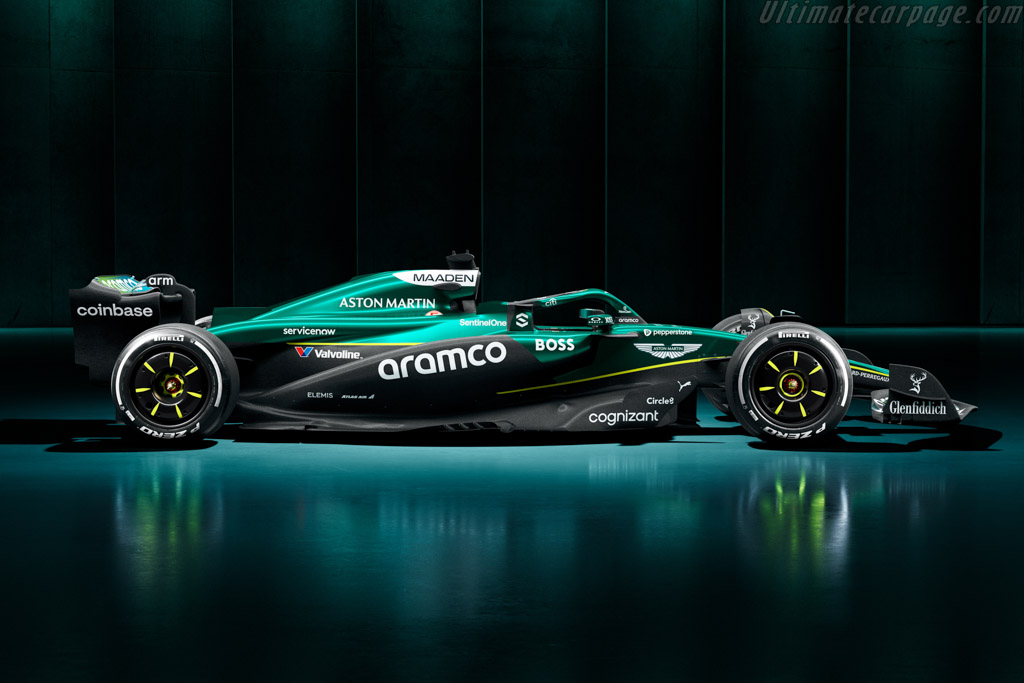 Aston Martin AMR25 Mercedes