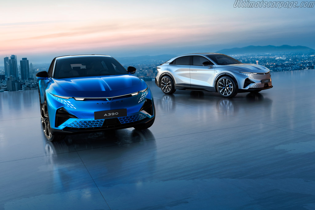 Alpine A390
