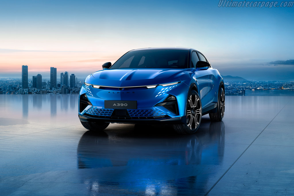 Alpine A390
