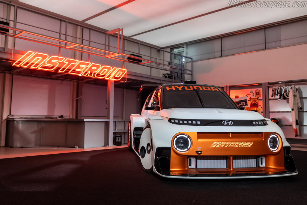 Hyundai Insteroid Concept