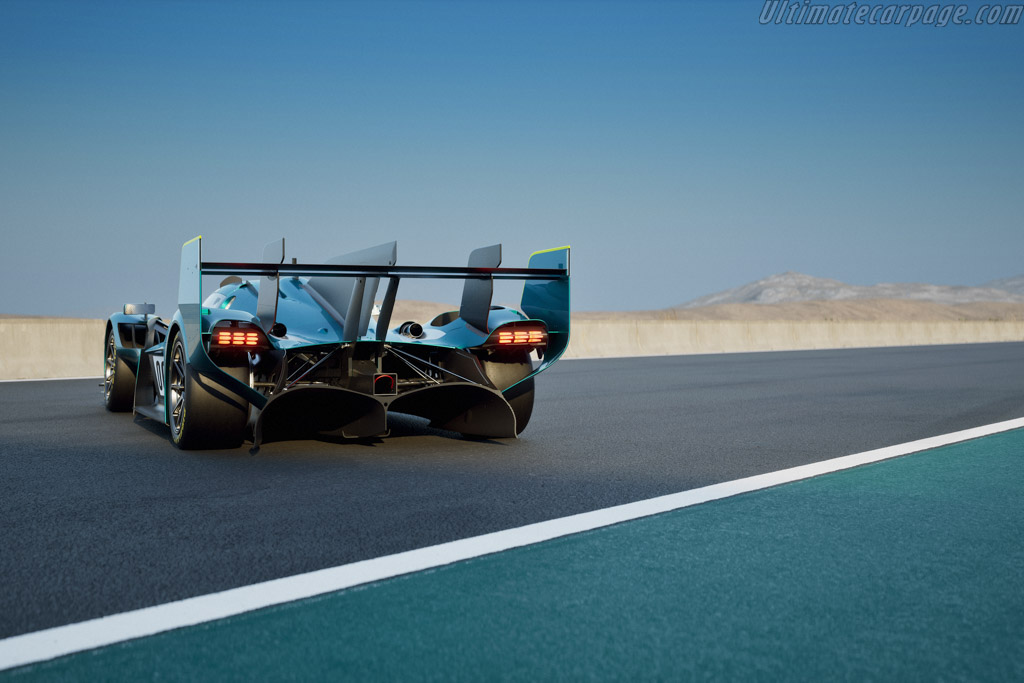 Aston Martin Valkyrie LM