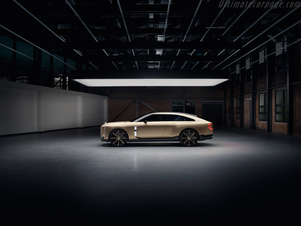 Bentley EXP15