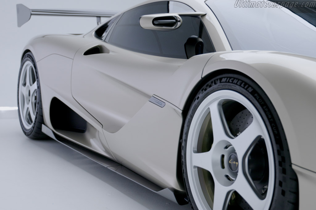 Gordon Murray Automotive S1 LM