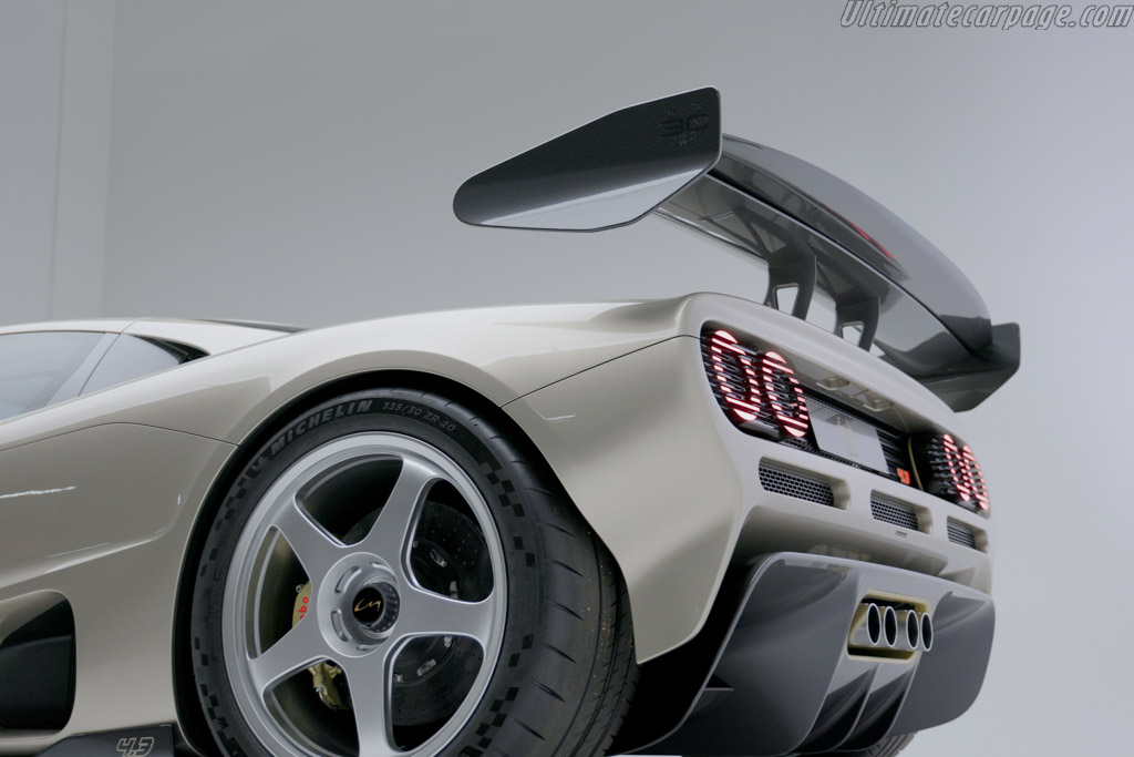 Gordon Murray Automotive S1 LM