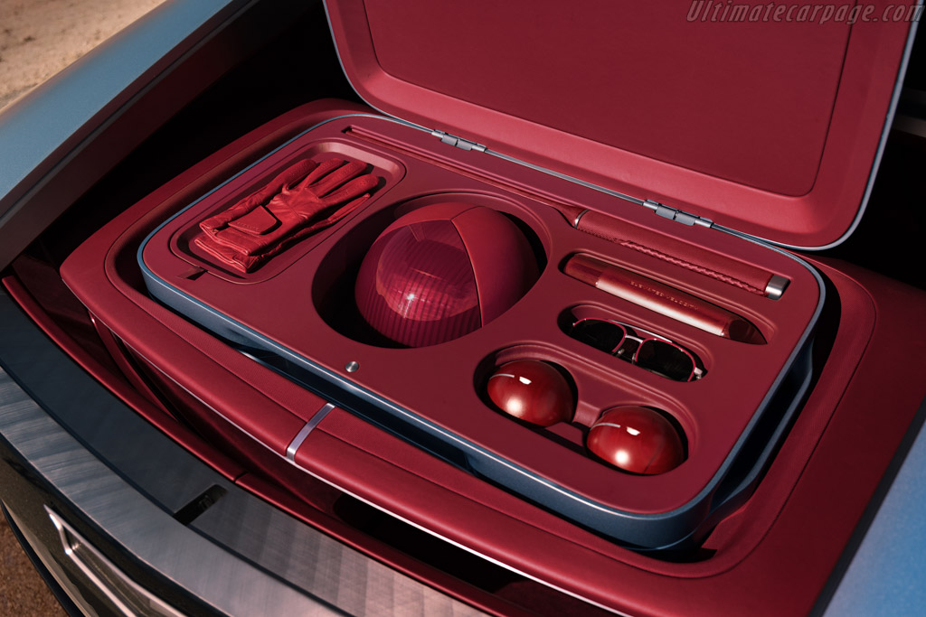 Cadillac Elevated Velocity Crossover Concept