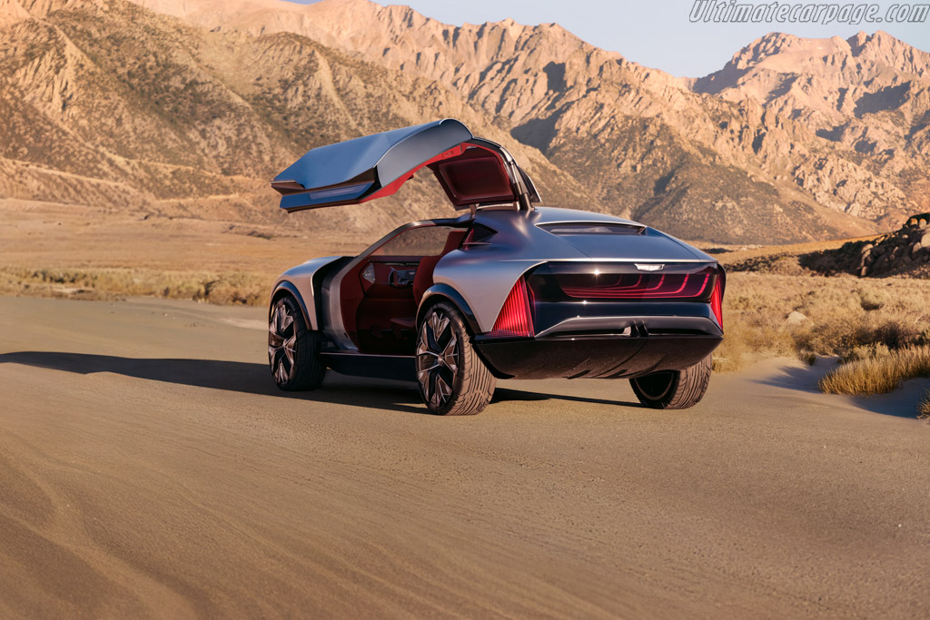 Cadillac Elevated Velocity Crossover Concept