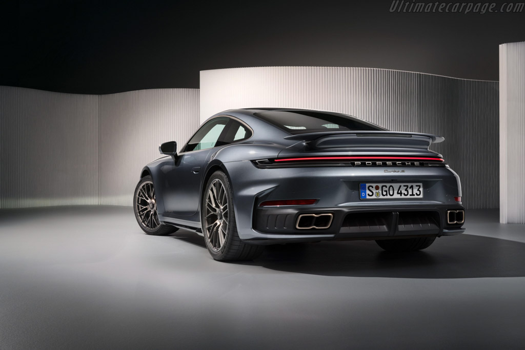 Porsche 911 Turbo S