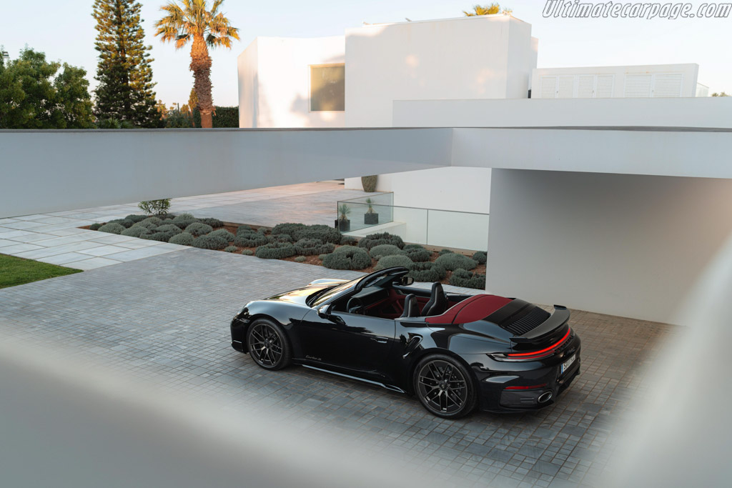 Porsche 911 Turbo S Cabriolet