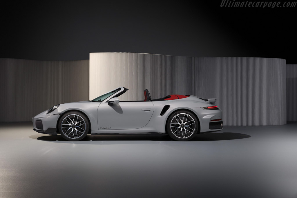 Porsche 911 Turbo S Cabriolet