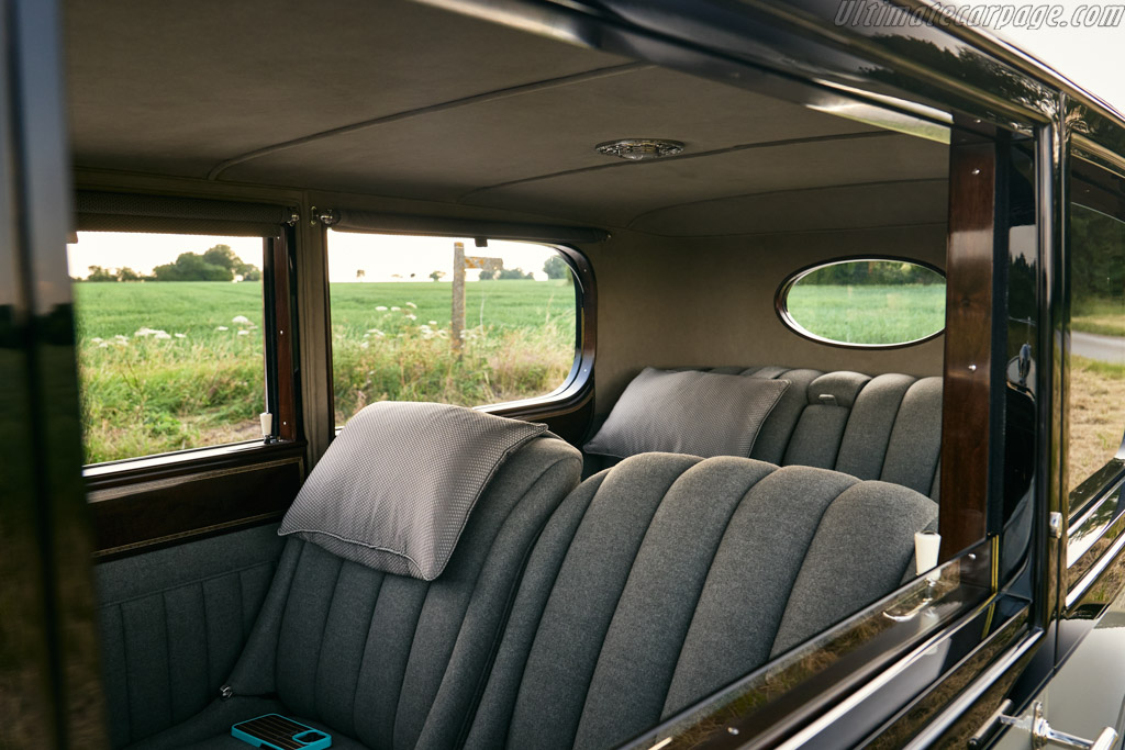 Hispano Suiza H6C Hooper Saloon Limousine