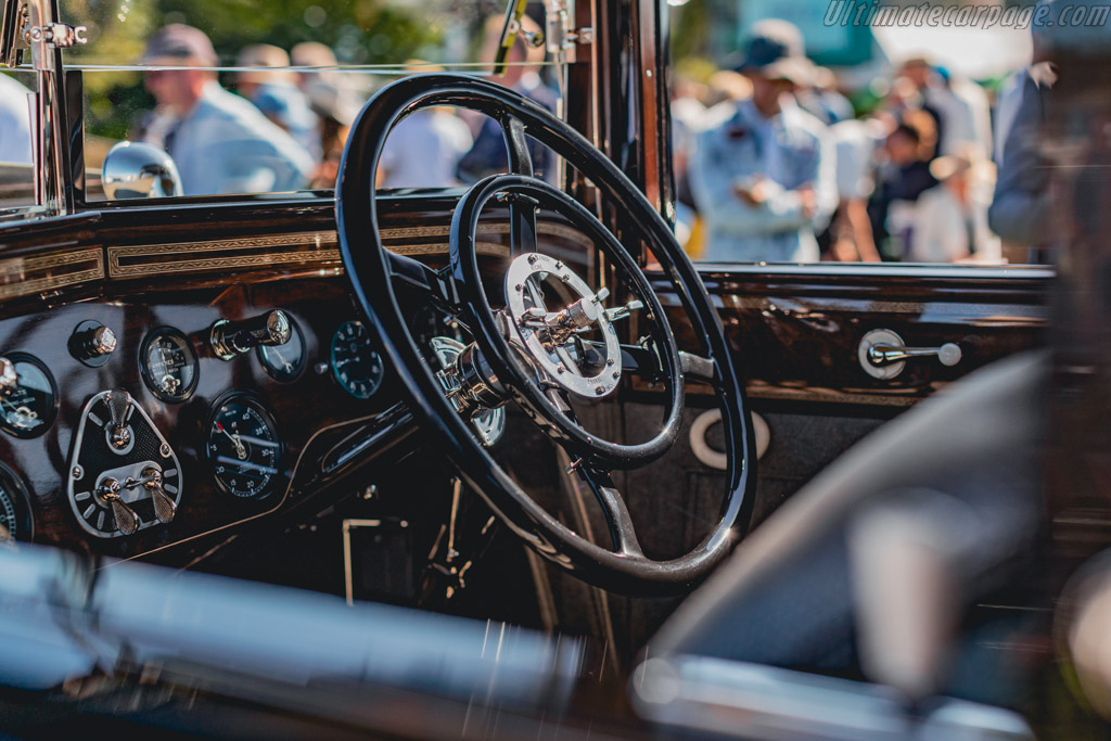 Hispano Suiza H6C Hooper Saloon Limousine