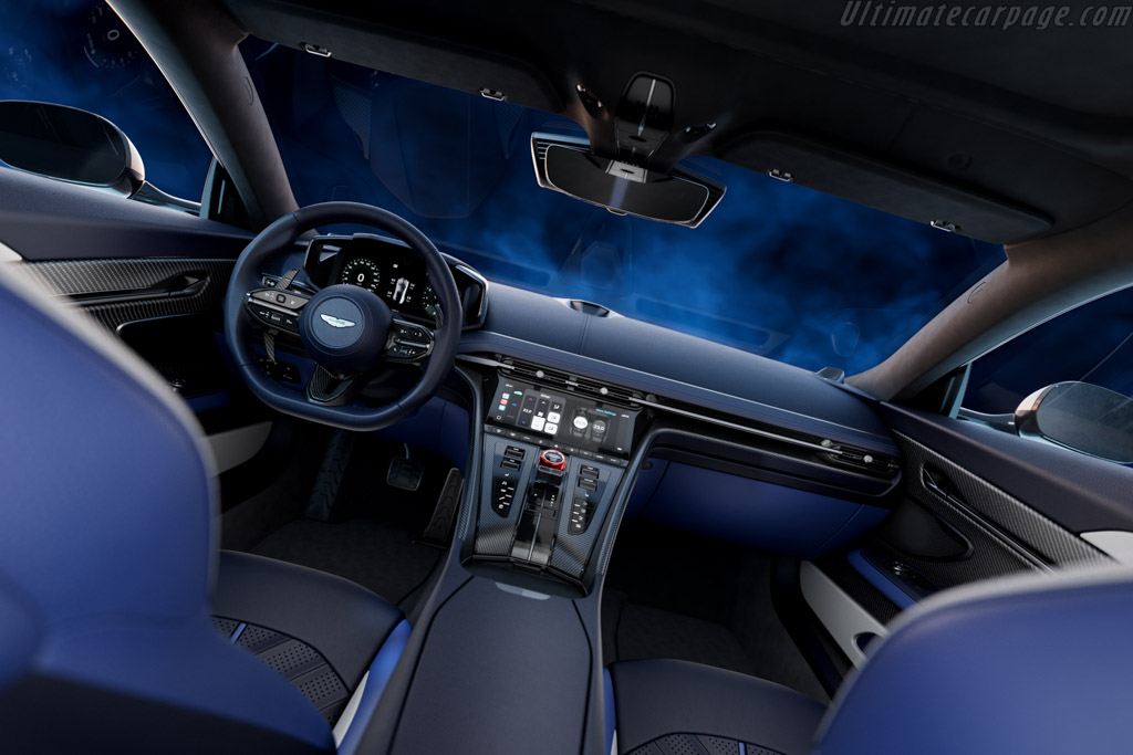 Aston Martin DB12 S Coupe