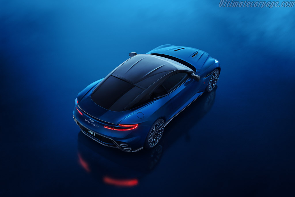 Aston Martin DB12 S Coupe