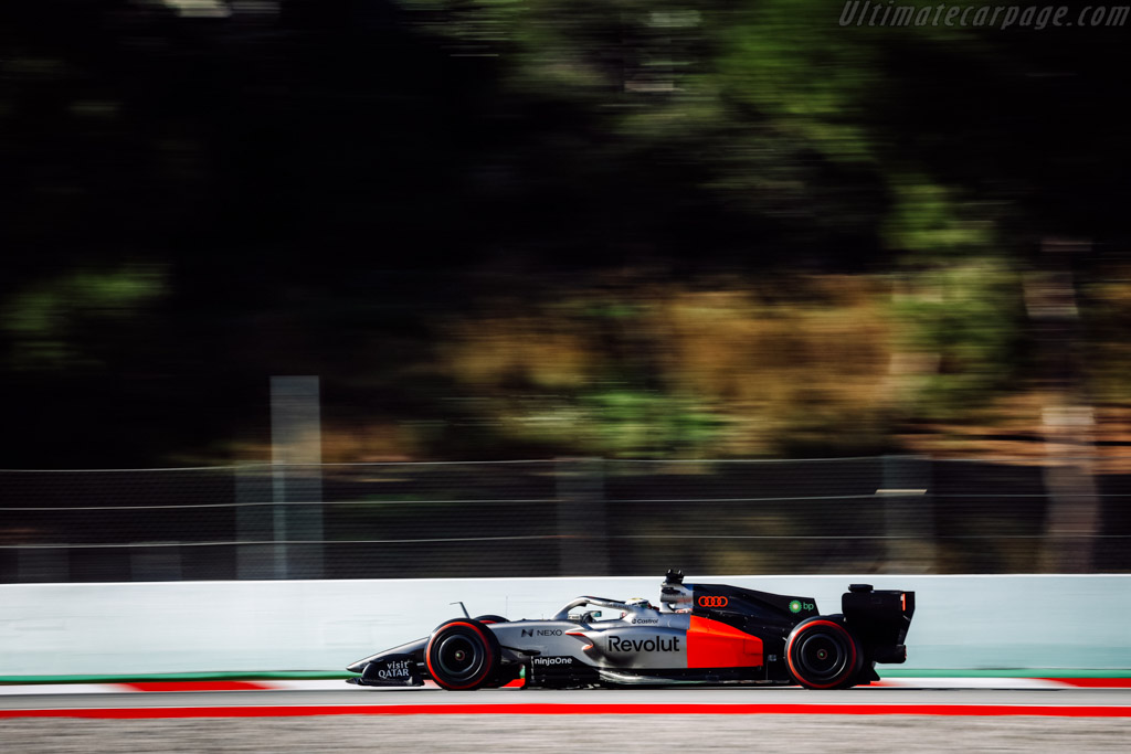 Audi R26