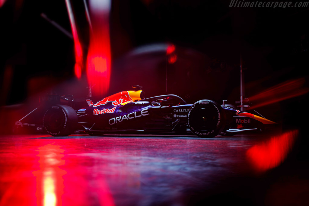 Red Bull Racing RB22 Ford