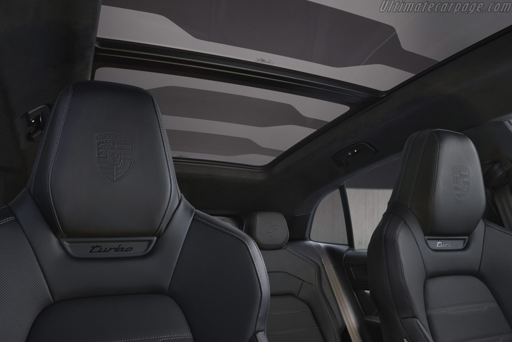 Porsche Cayenne Electric Turbo