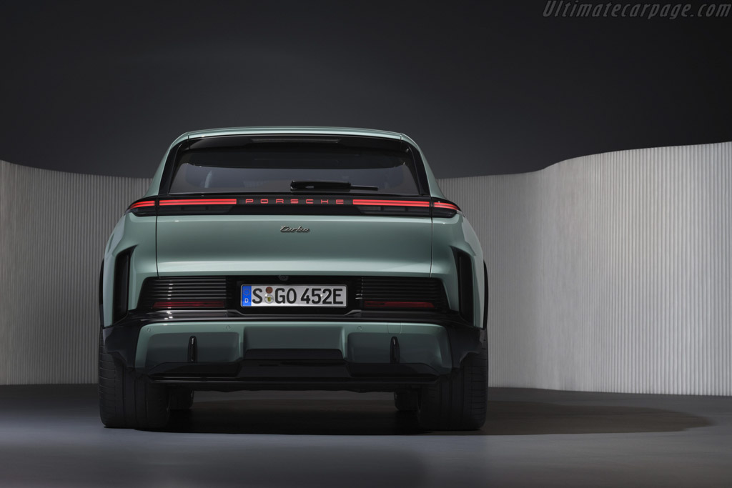 Porsche Cayenne Electric Turbo