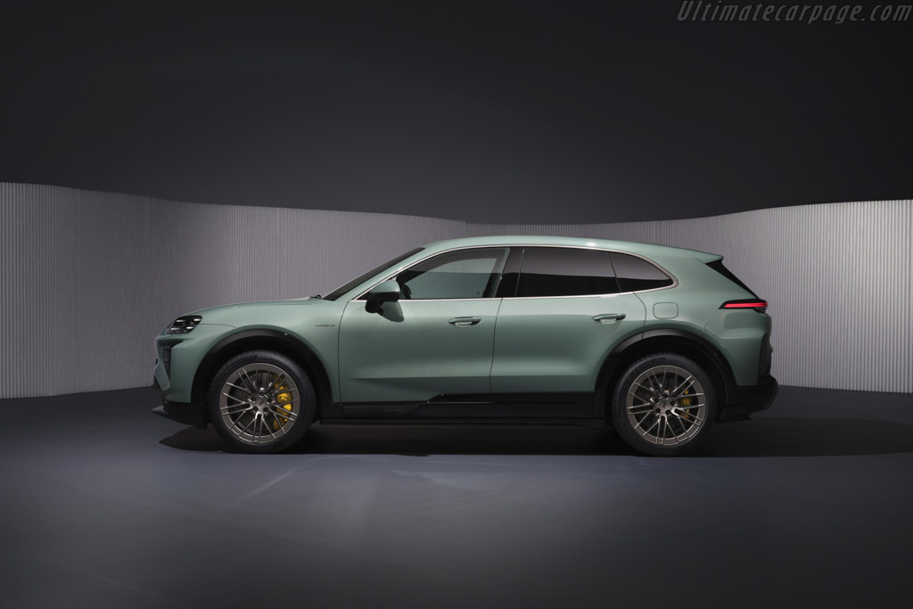 Porsche Cayenne Electric Turbo