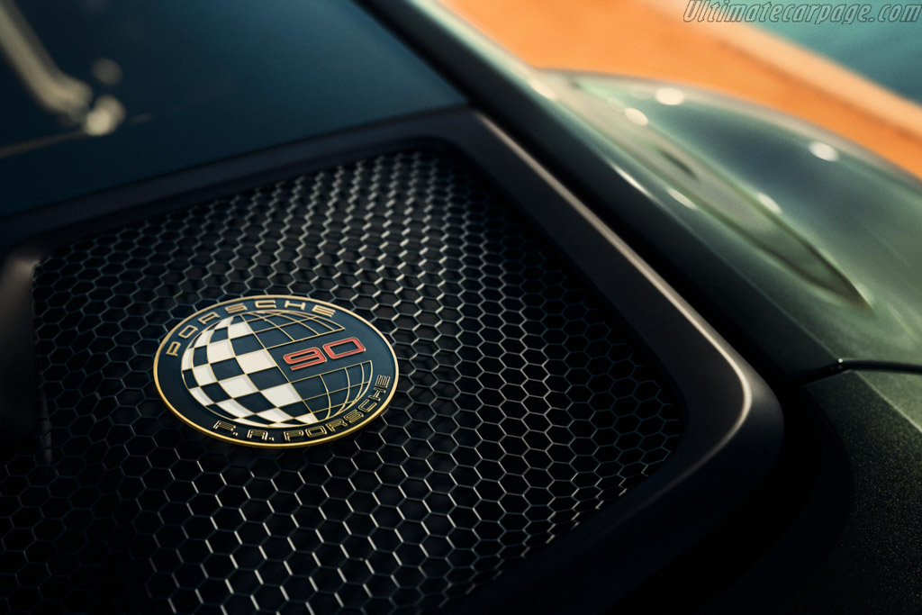 Porsche 911 GT3 90 F.A. Porsche