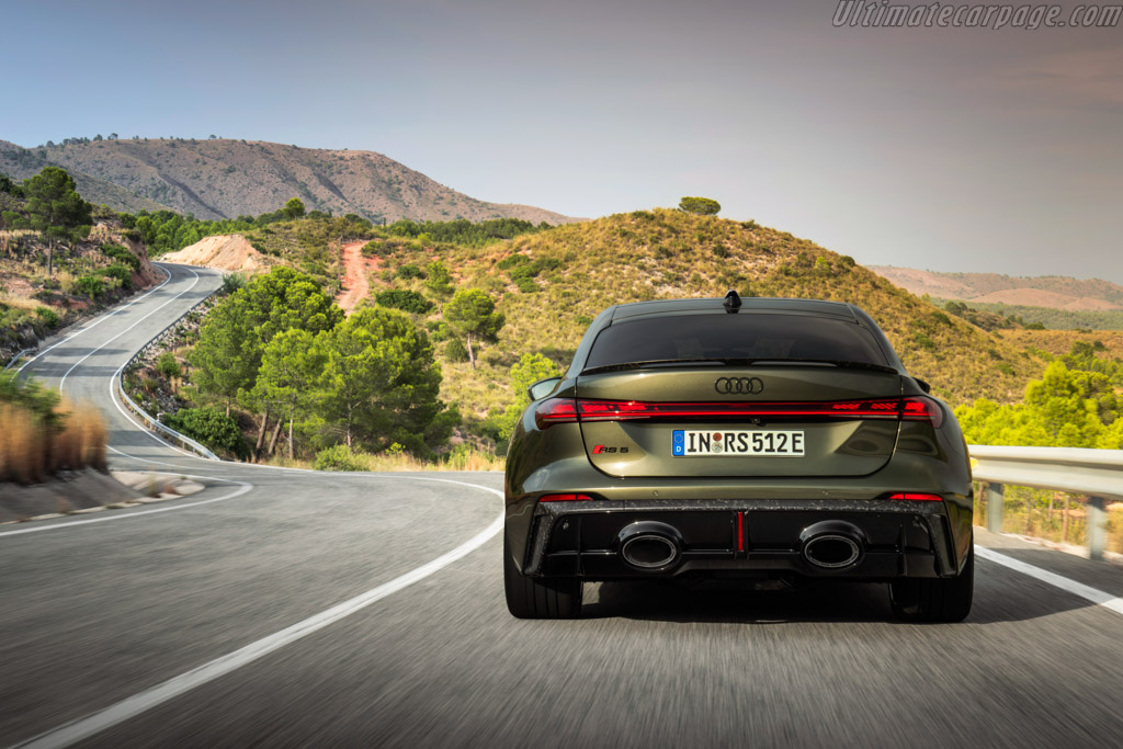 Audi RS 5 Sedan