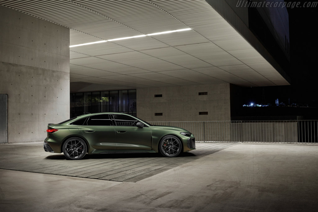 Audi RS 5 Sedan