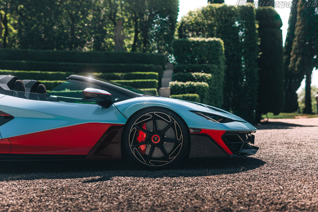 Lamborghini Fenomeno Roadster