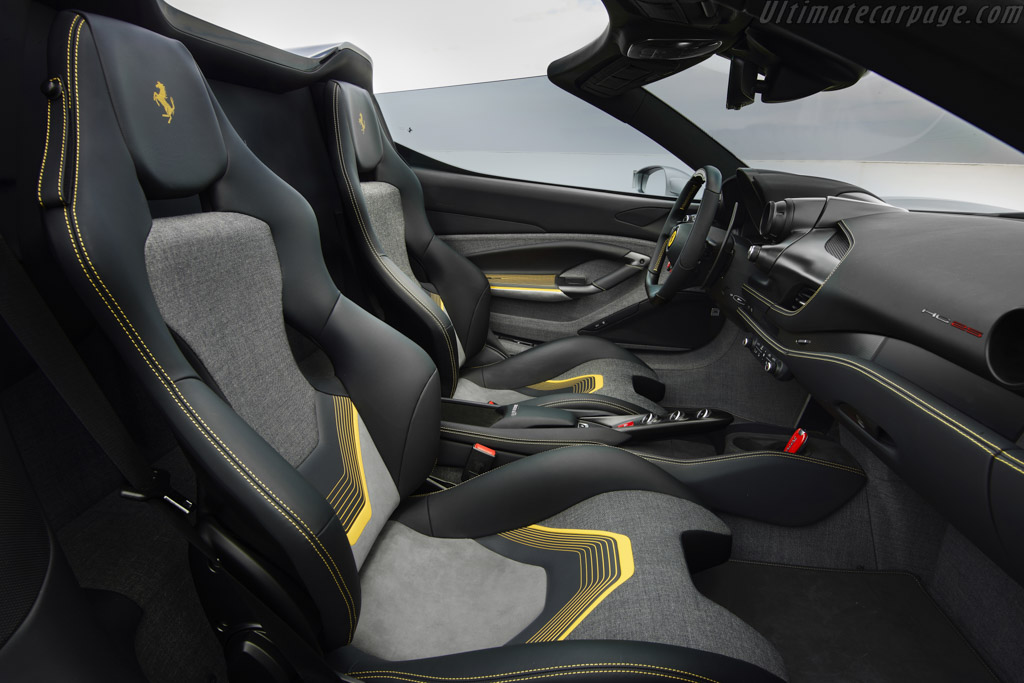 Ferrari HC25