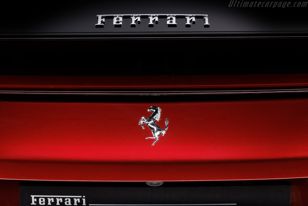 Ferrari 12Cilindri Manuale
