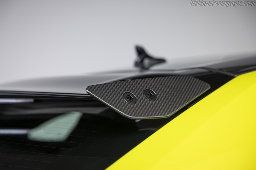 Lamborghini Urus SE Performante