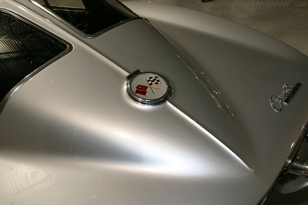 Chevrolet Corvette C2 Sting Ray Coupe 'Split Window'