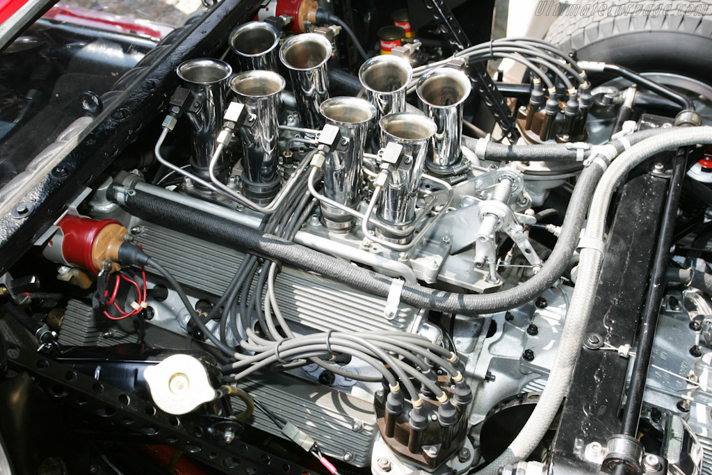 Alfa Romeo 33 Stradale - Chassis: 75033.104  - 2011 Concorso d'Eleganza Villa d'Este