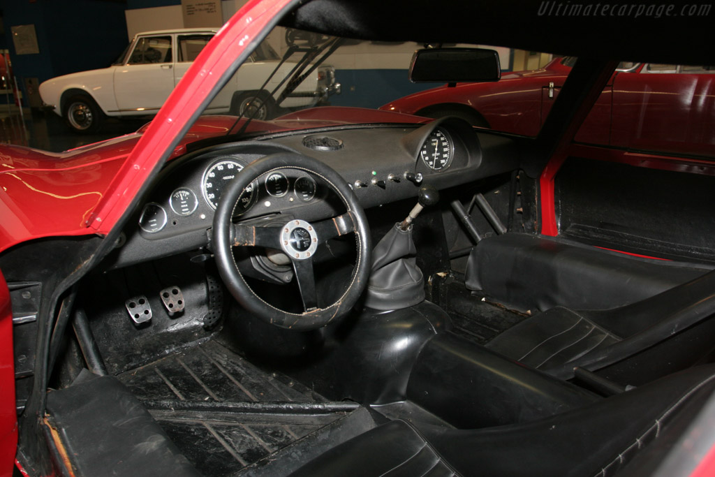 Alfa Romeo Giulia TZ2