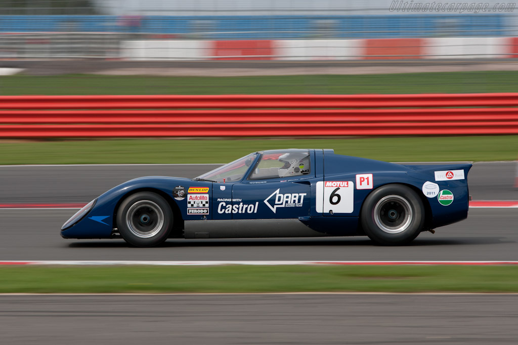 Chevron B16 Cosworth - Chassis: CH-DBE-29  - 2011 Le Mans Series 6 Hours of Silverstone (ILMC)
