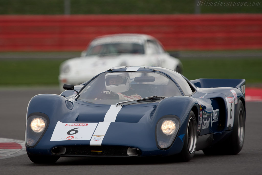 Chevron B16 Cosworth - Chassis: CH-DBE-29  - 2011 Le Mans Series 6 Hours of Silverstone (ILMC)
