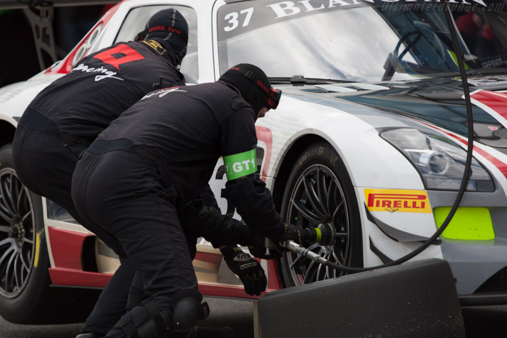 Mercedes-Benz SLS AMG GT3   - 2012 Coupes de Paques