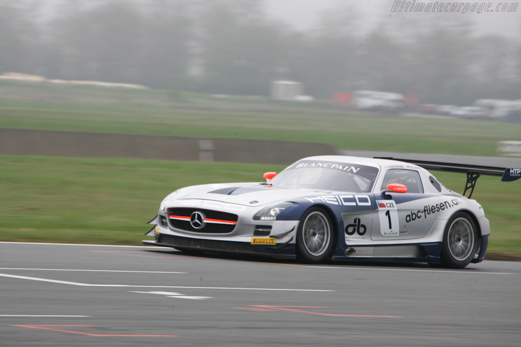 Mercedes-Benz SLS AMG GT3   - 2012 Coupes de Paques