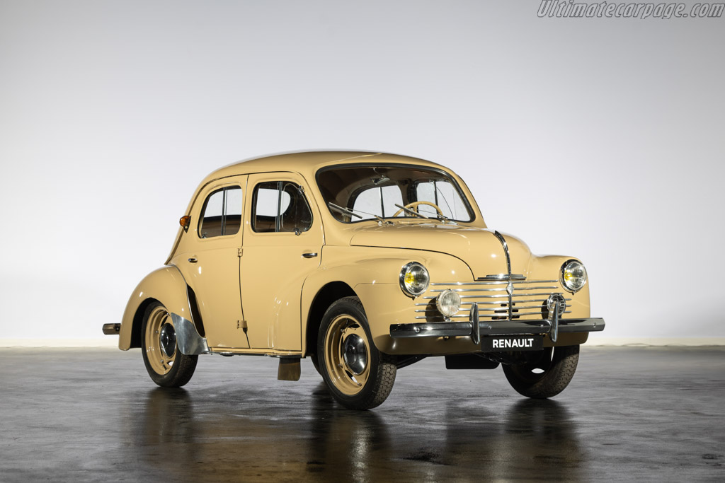 Renault 4 CV Luxe