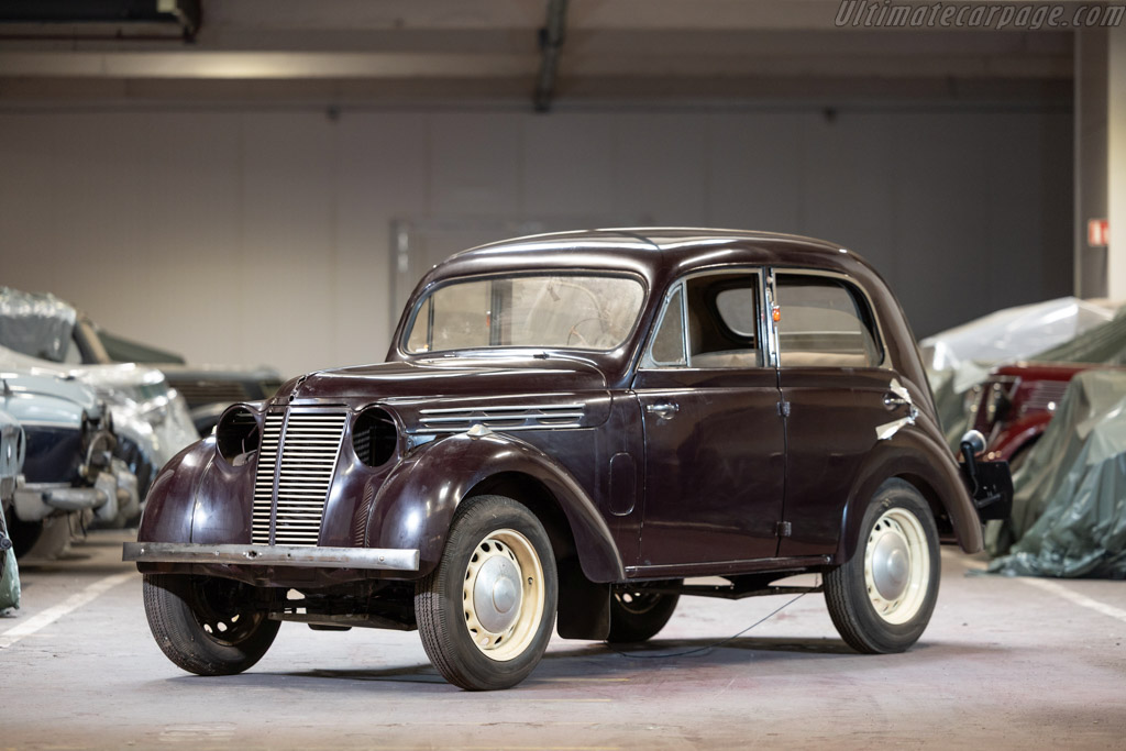 Renault Juvaquattre BFK4