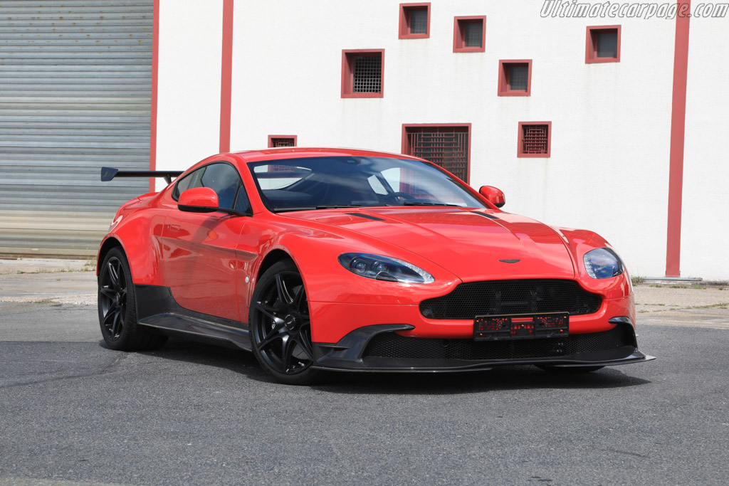 Aston Martin V8 Vantage GT8