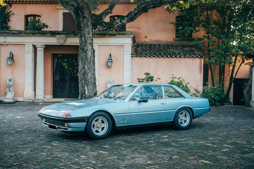 Ferrari 400i