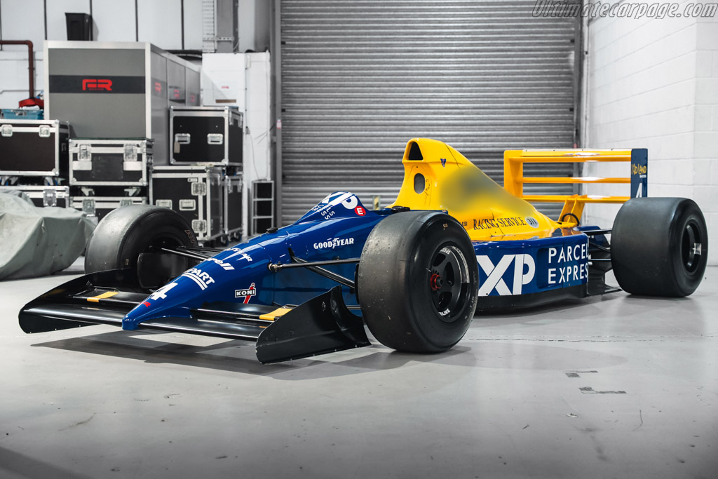 Tyrrell 018 Cosworth