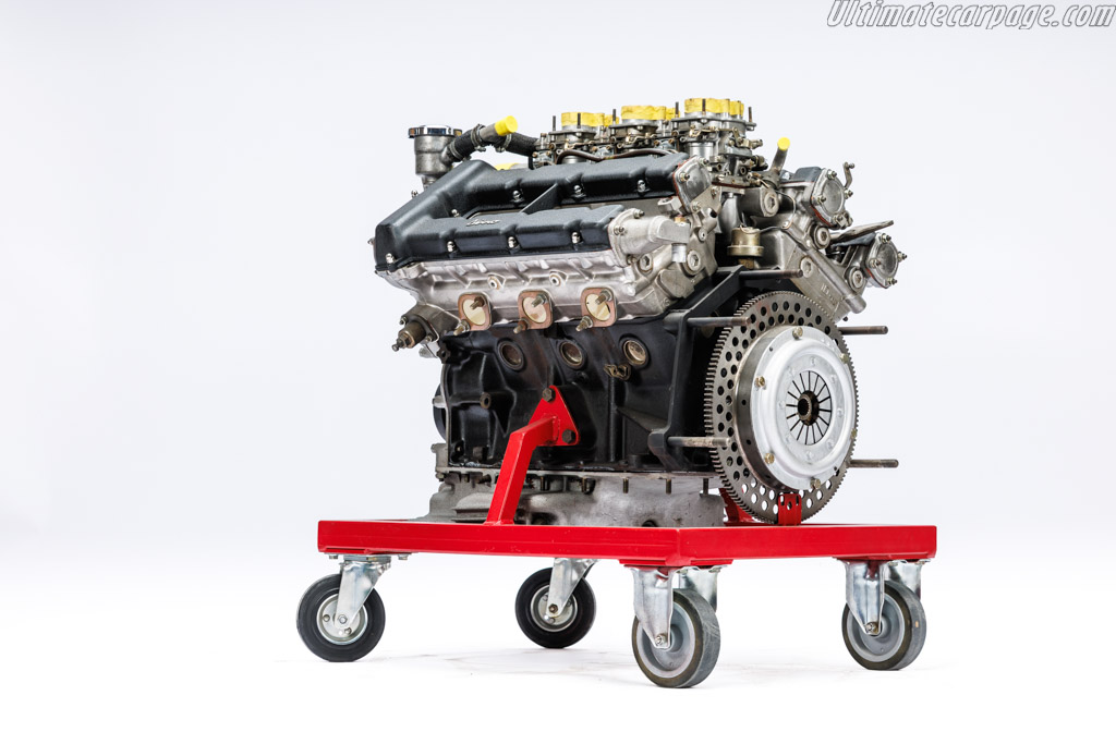 Dino 246 GT – Tipo 135 CS display engine