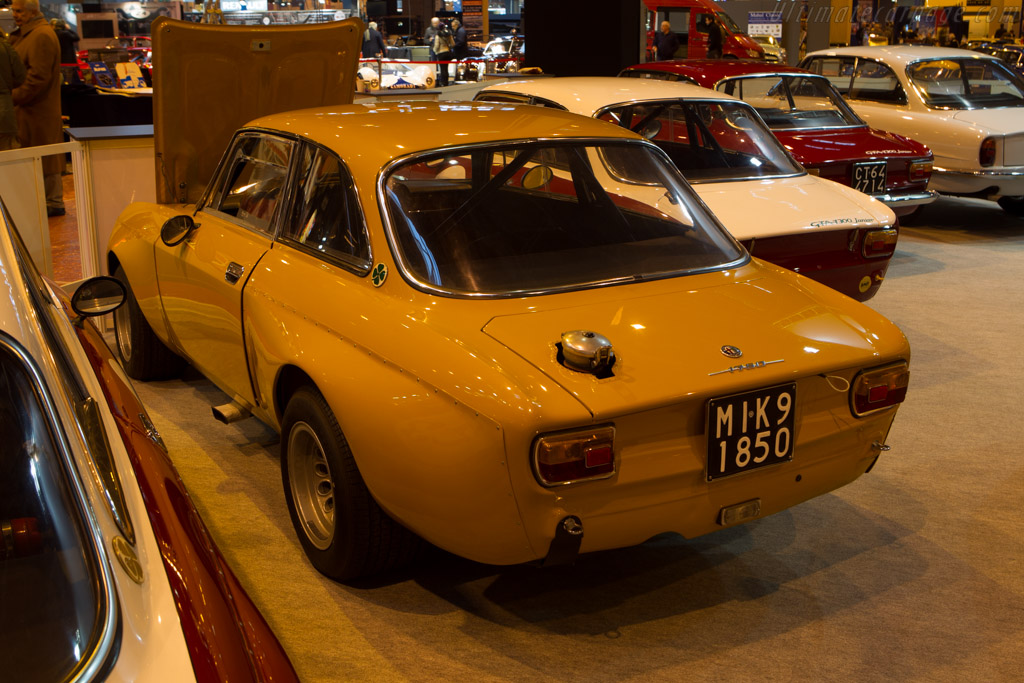 Alfa Romeo 1750 GTAm - Chassis: AR1530938  - 2014 Retromobile