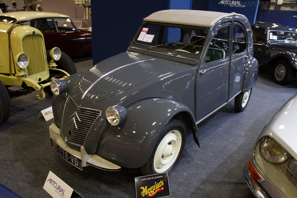 Citroën 2 CV AZ - Chassis: 108007  - 2016 Retromobile