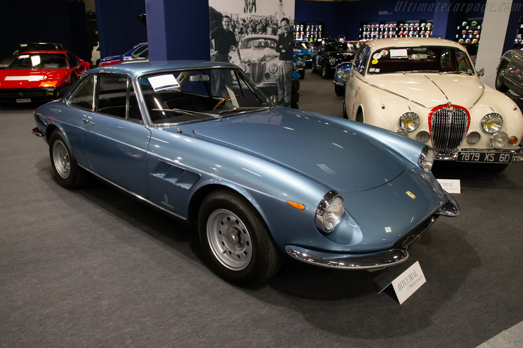 Ferrari 330 GTC - Chassis: 09839  - 2019 Retromobile