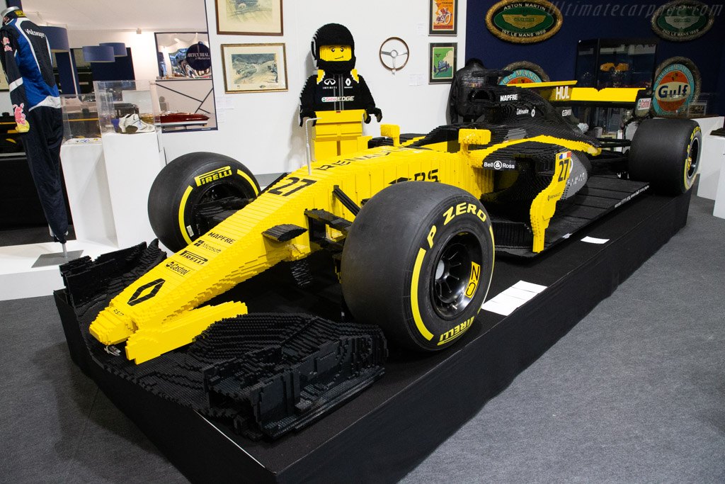 Lego Renault   - 2019 Retromobile