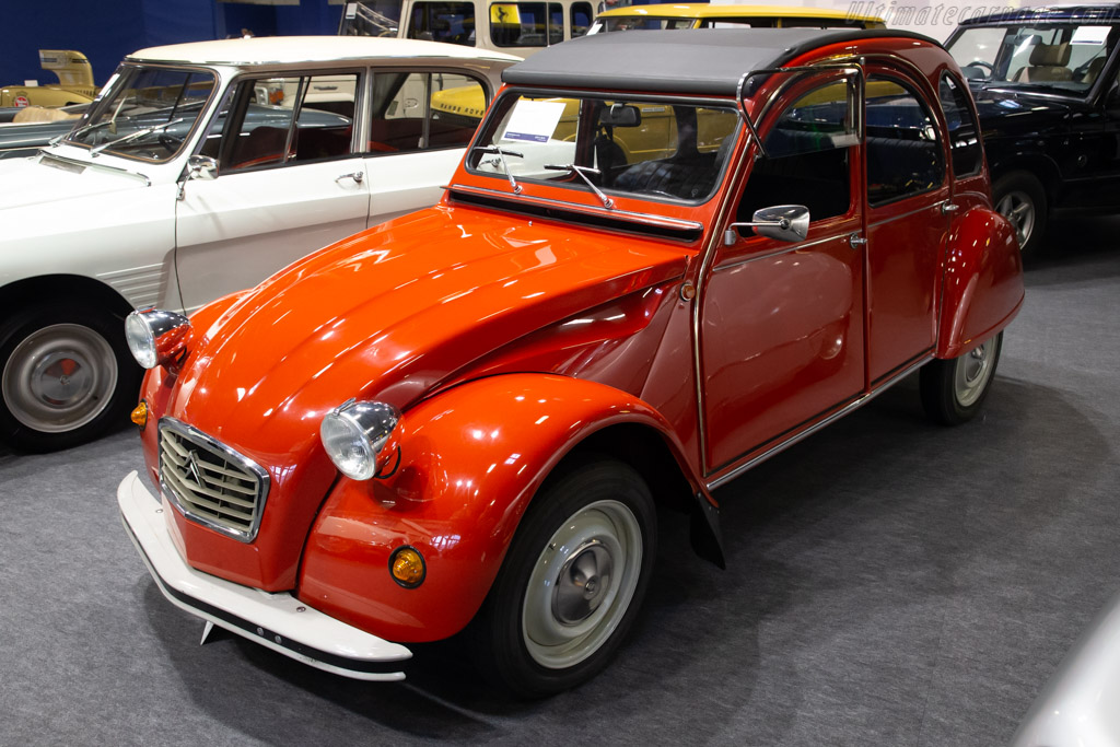 Citroën 2CV4 - Chassis: 08KB6495  - 2020 Retromobile